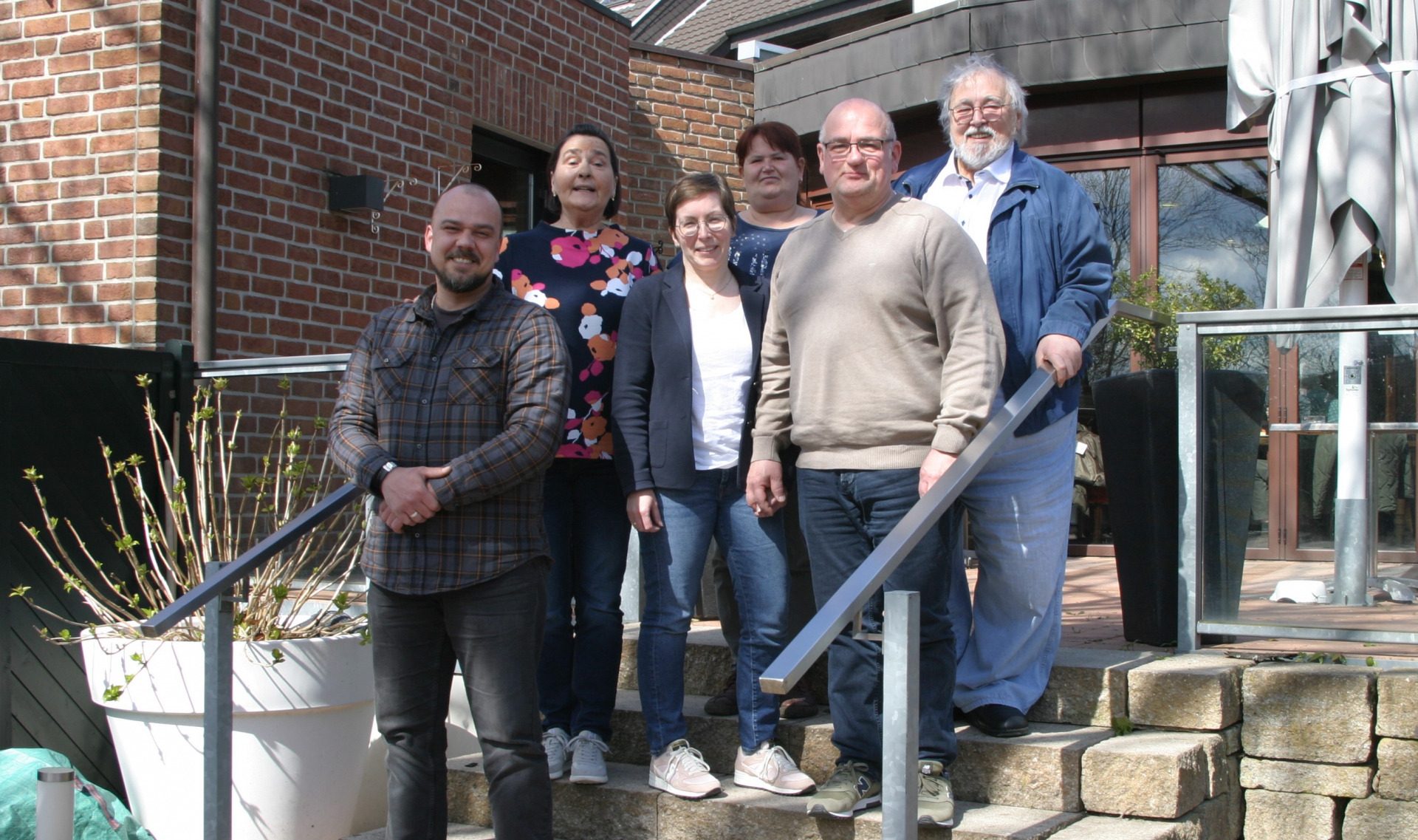 Bäckerei-Equipment vom Niederrhein für Flutopfer aus Dernau Besuch aus Dernau in Brüggen – Bildhinweis, Bäckerei Oomen