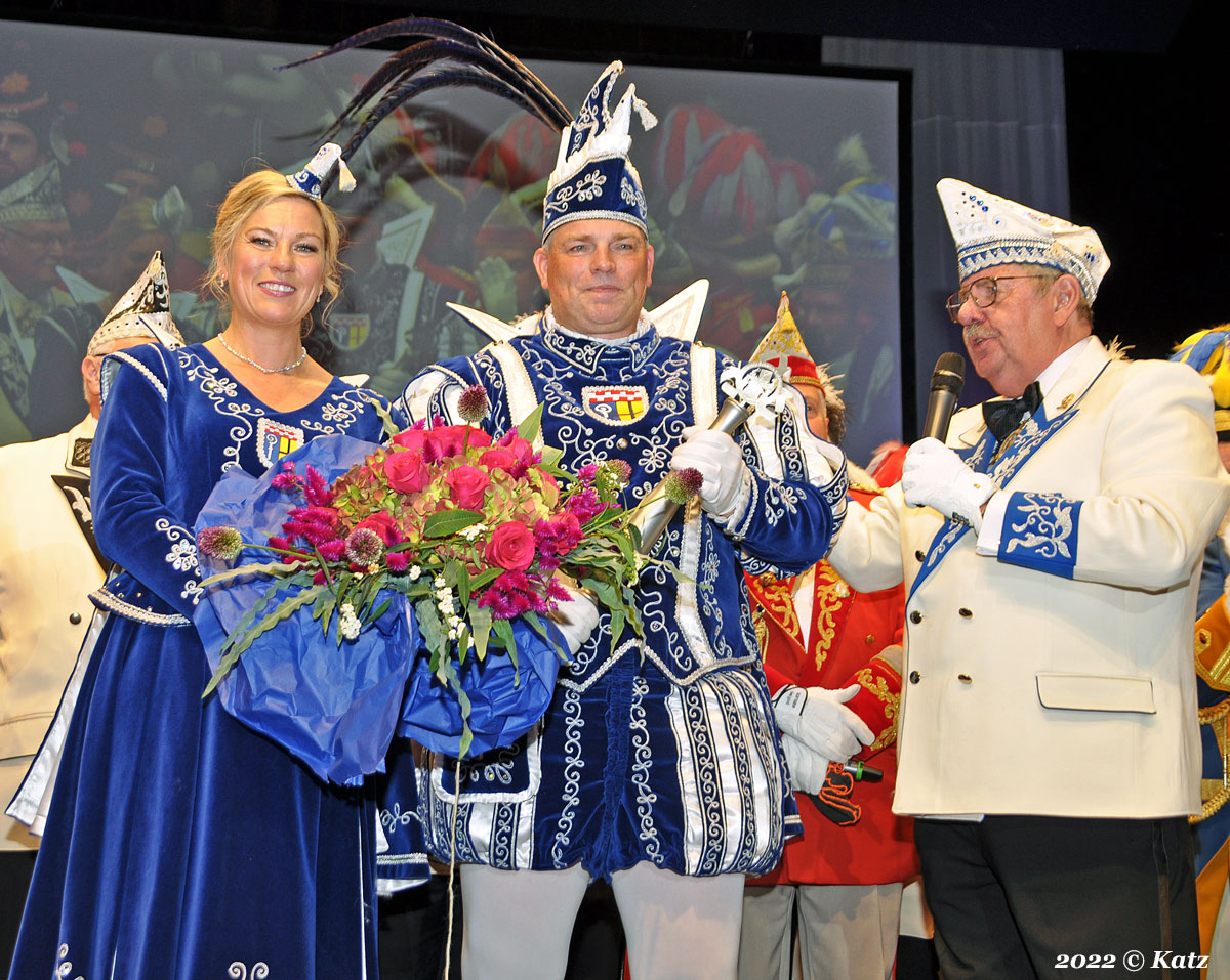 Ein Traum wurde wahr – endlich Prinz Stefan I. und Prinzessin Niersia Bianca 0263_Proklamation_Foto Katz