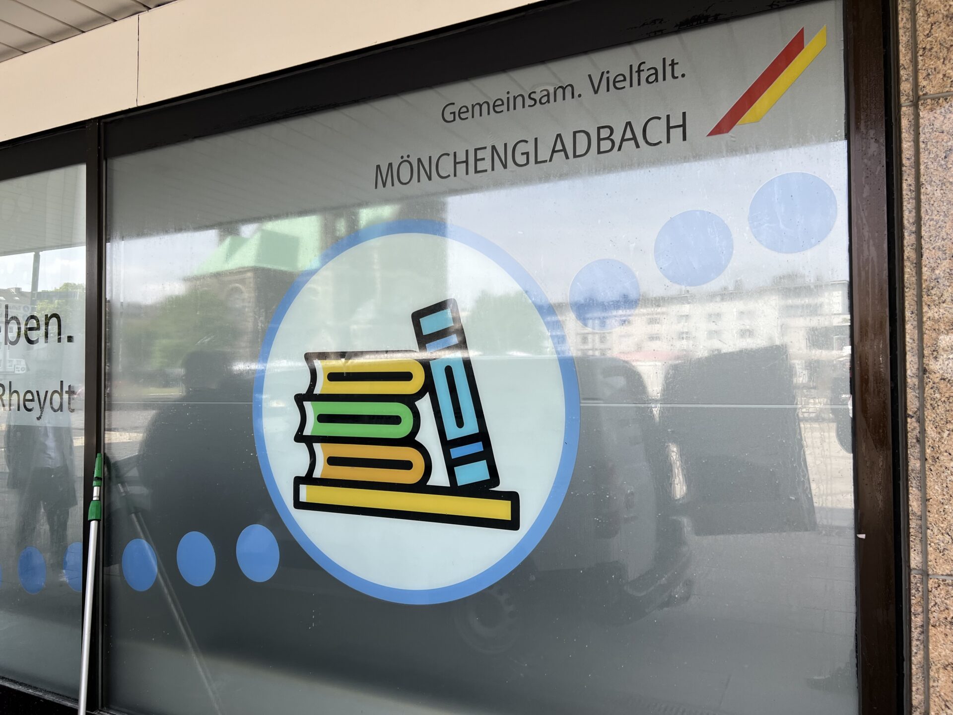 Fördergelder für Ausstattung der neuen Stadtteilbibliothek Rheydt bewilligt 300954P