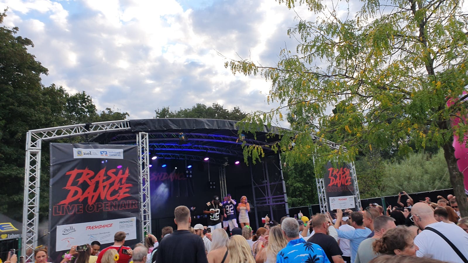 Trashdance 90s/2000s - Open Air auf der Melcherstiege Dülken TrashdanceDülken