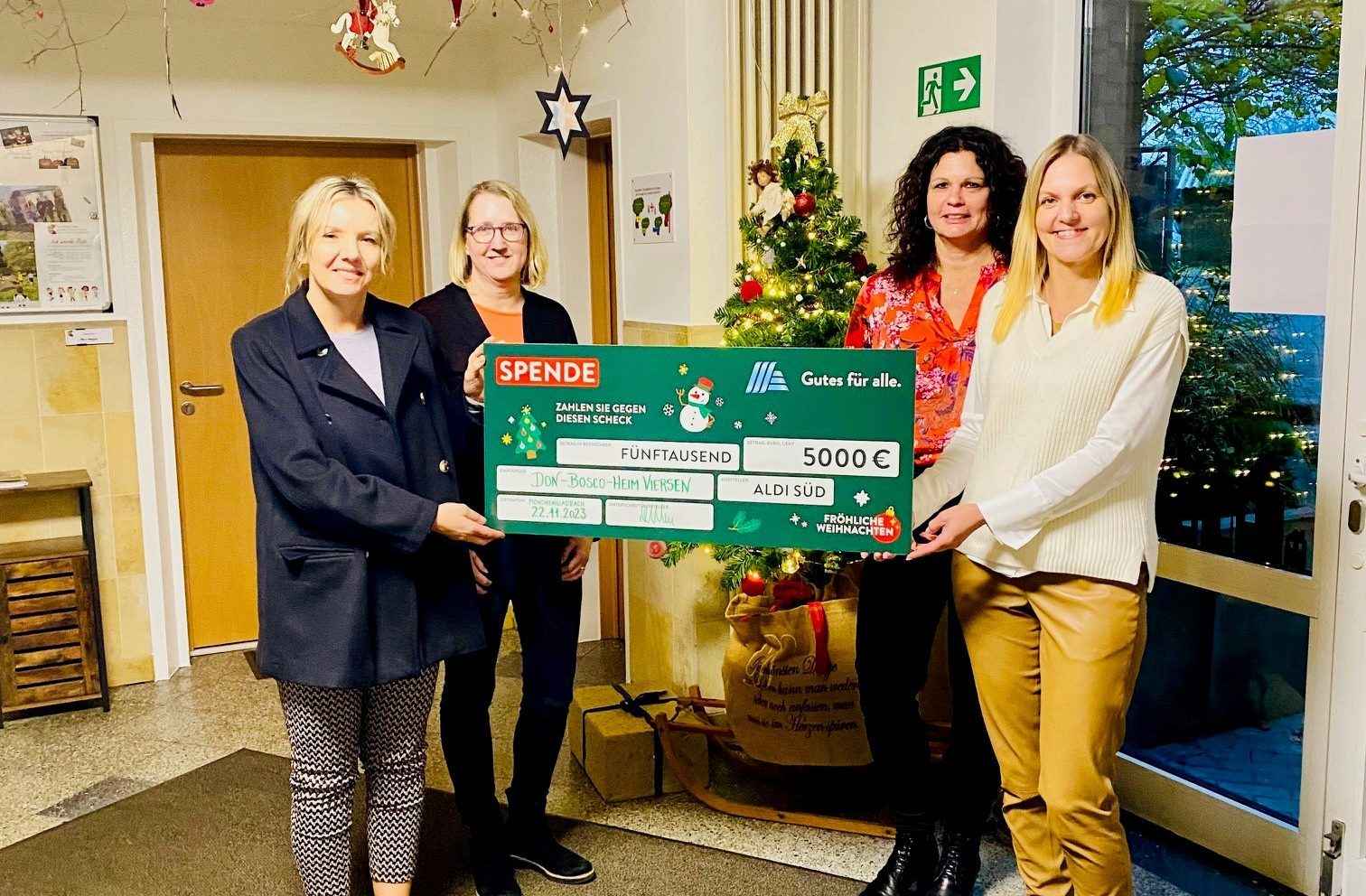 Scheckübergabe Don Bosco