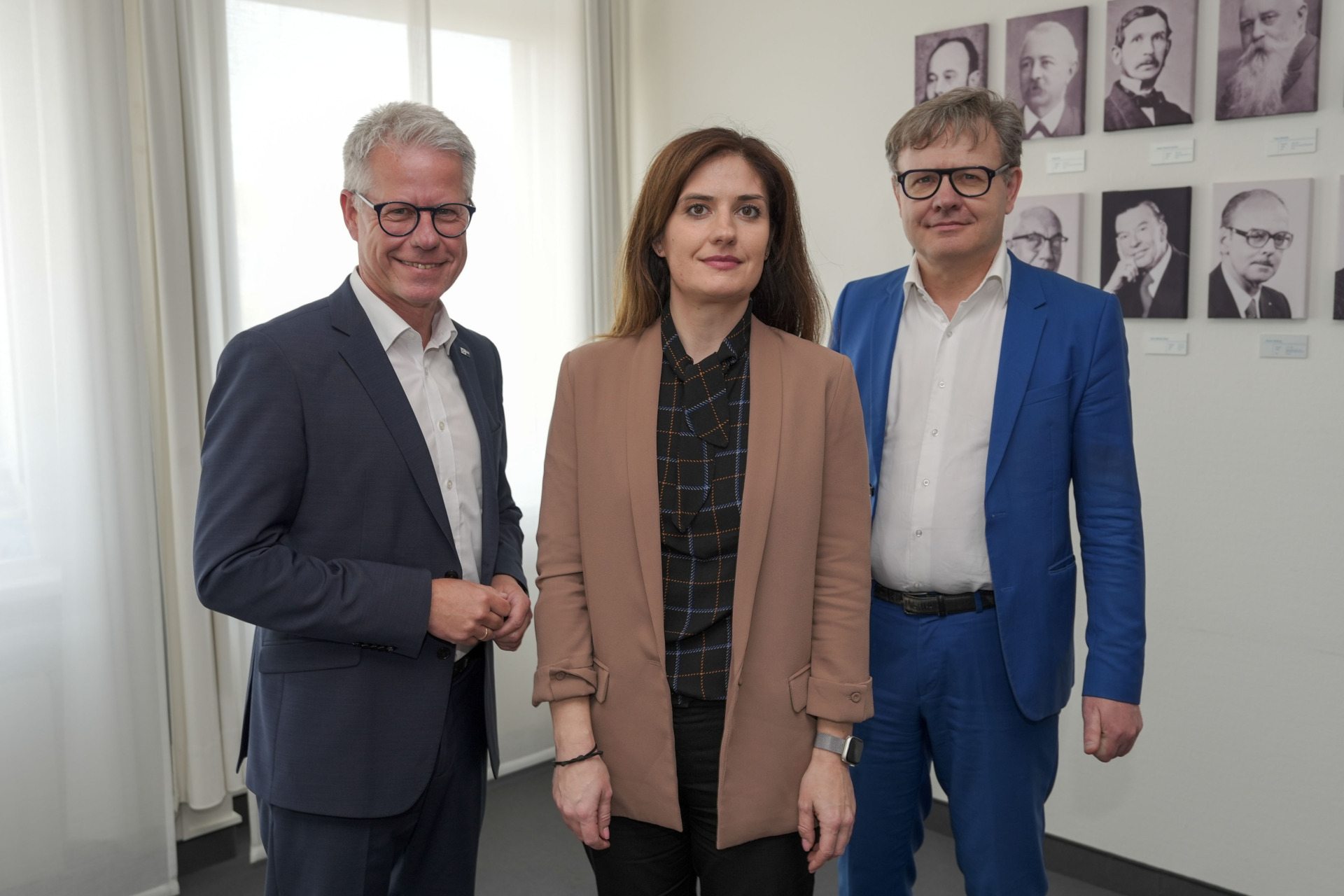 Ukraine Business Round Table“ mit Iryna Shum, Generalkonsulin der Ukraine in Düsseldorf (gemeinsam mit Herrn Steinmetz)