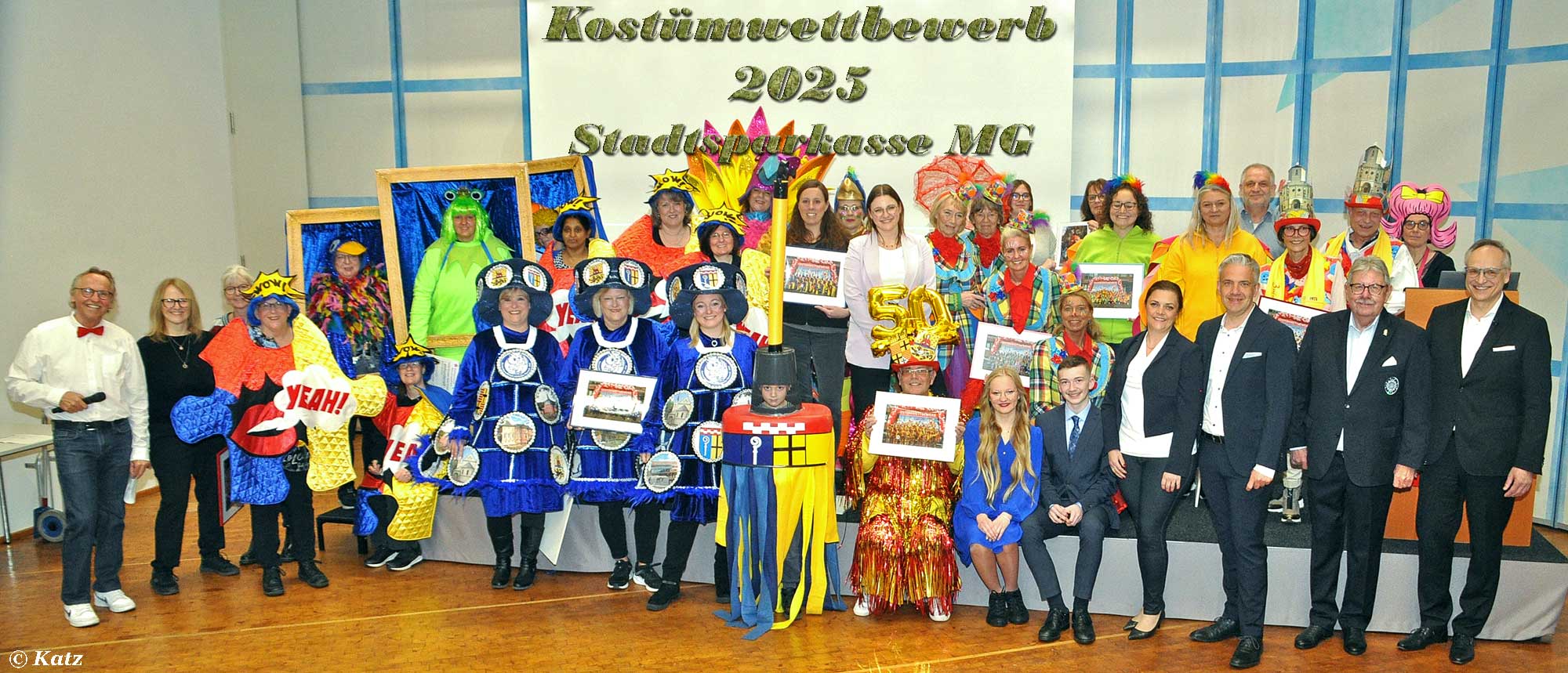 Die 11 schönsten Kostüme des Veilchendienstagszuges (VDZ) wurden prämiert 0053_Gruppe_Foto Katz