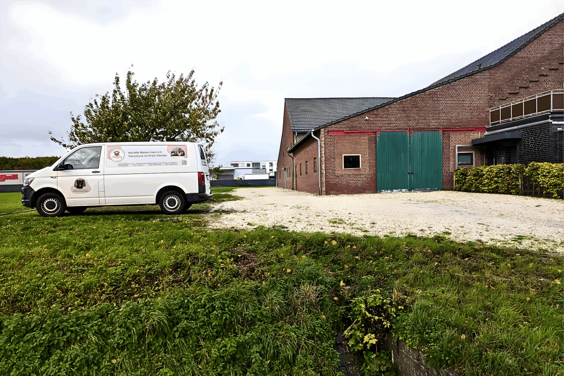 Die Tiertafel der Notfelle Niederrhein e.V. zieht um – ein neues Zuhause für mehr Hilfe und Herz Lager Mackenstein Roh