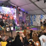 Die Blau-Wette Jonges ließen im Festzelt die Puppen tanzen 611476878_10242426212418684_8862800590121213867_n