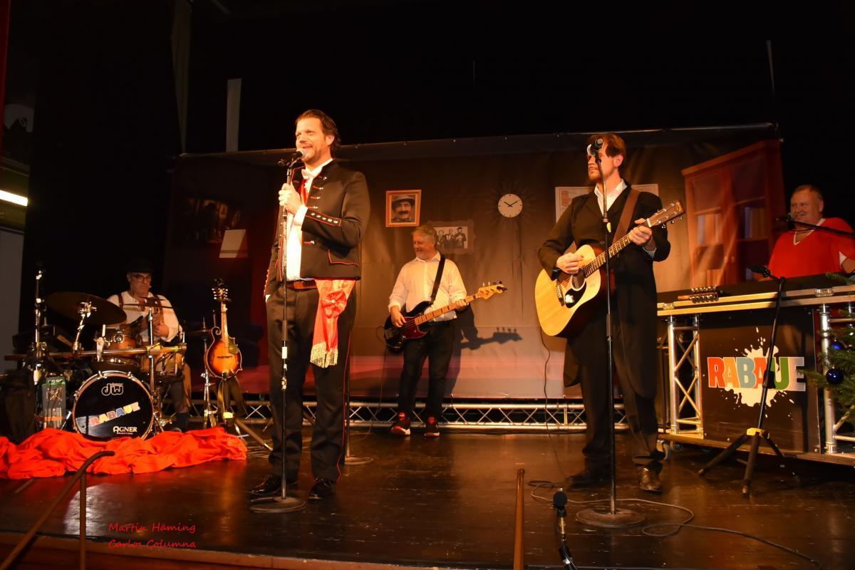 Rabaue Weihnachtsshow Notburgasaal (2)