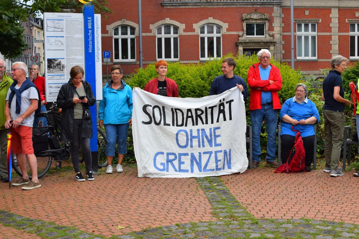 Mahnwache Dülken Asyl (4)